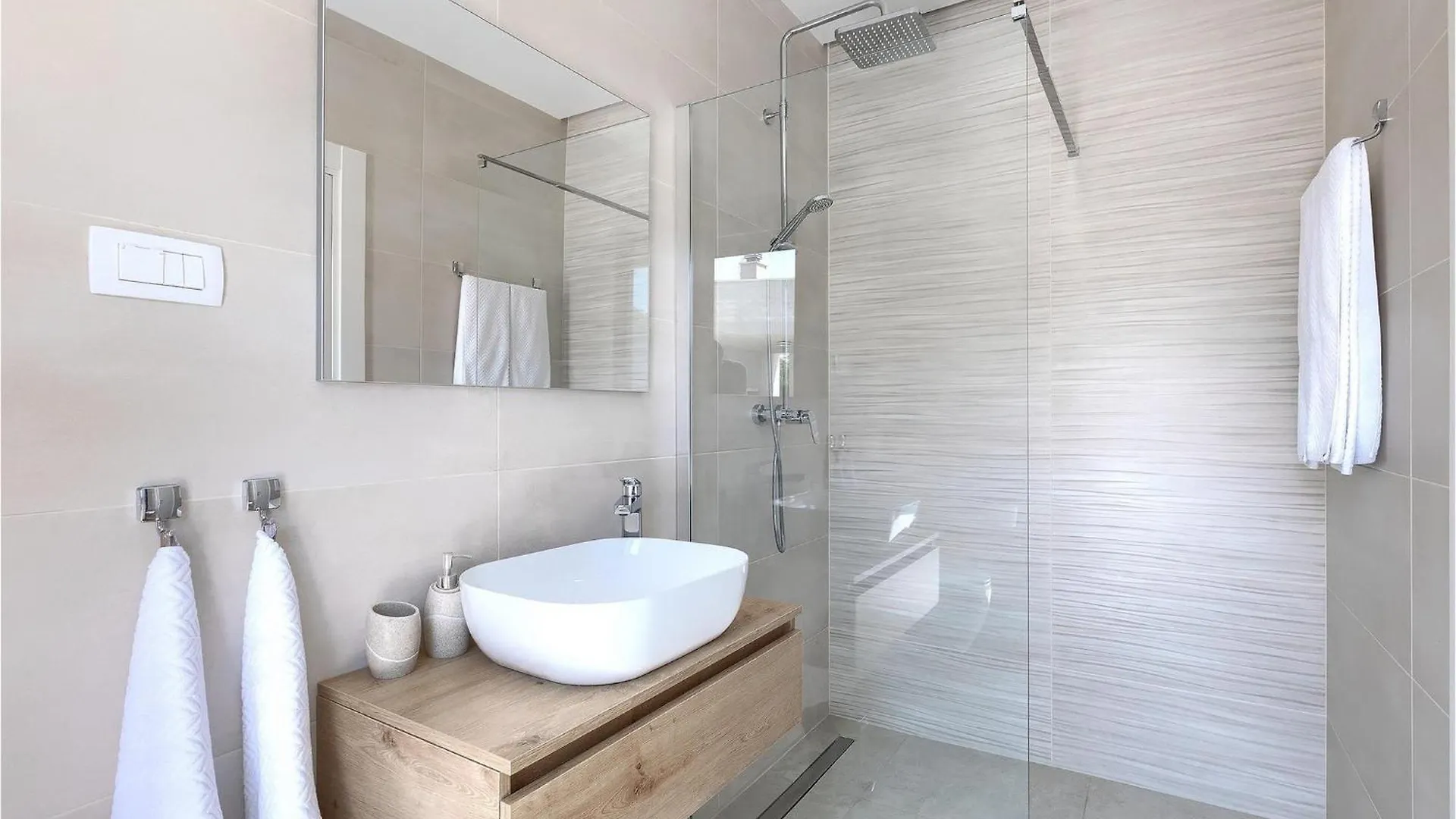 Villa Bateli Zeliski Holiday home