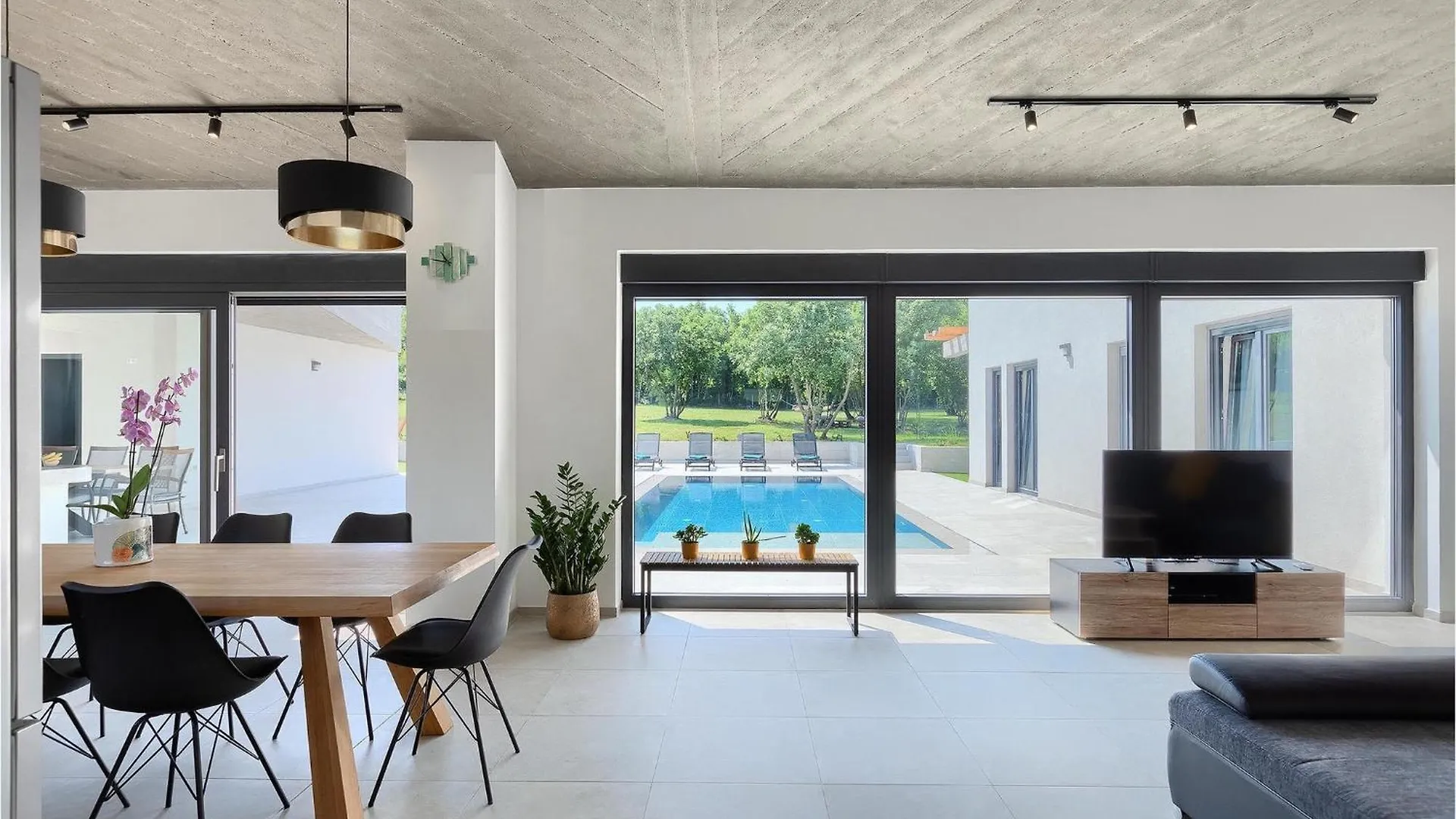 Villa Bateli Zeliski Holiday home